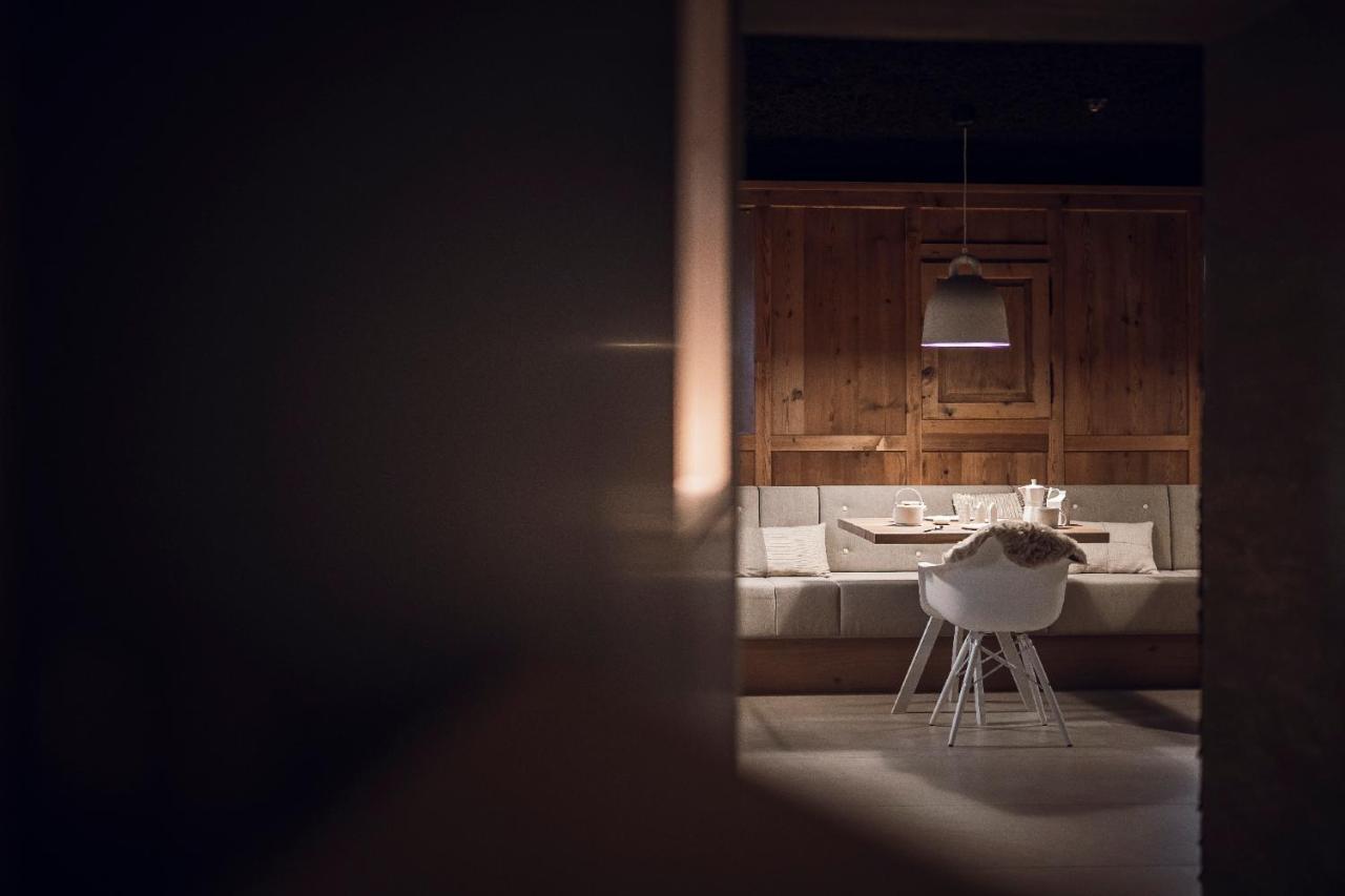 Rousa Little Guesthouse Cosy Rasun di Sopra Ngoại thất bức ảnh