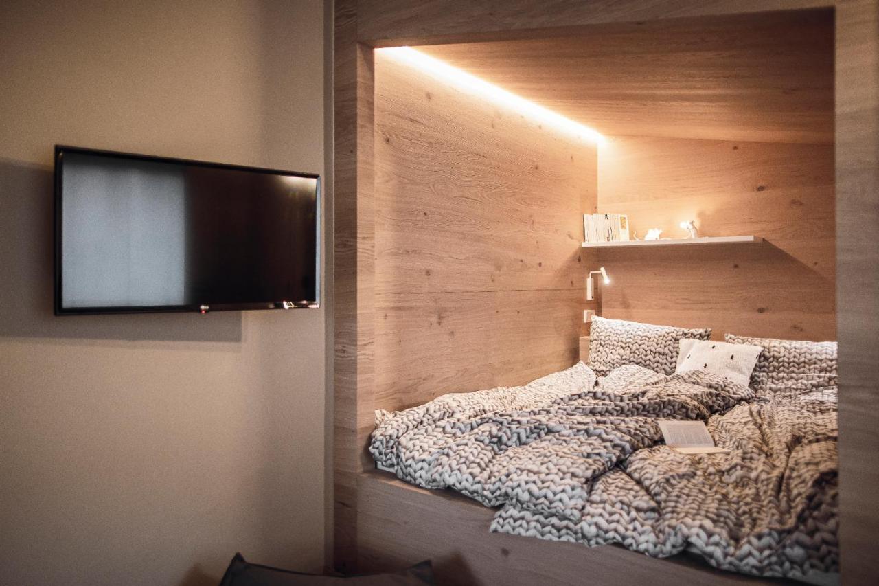 Rousa Little Guesthouse Cosy Rasun di Sopra Ngoại thất bức ảnh