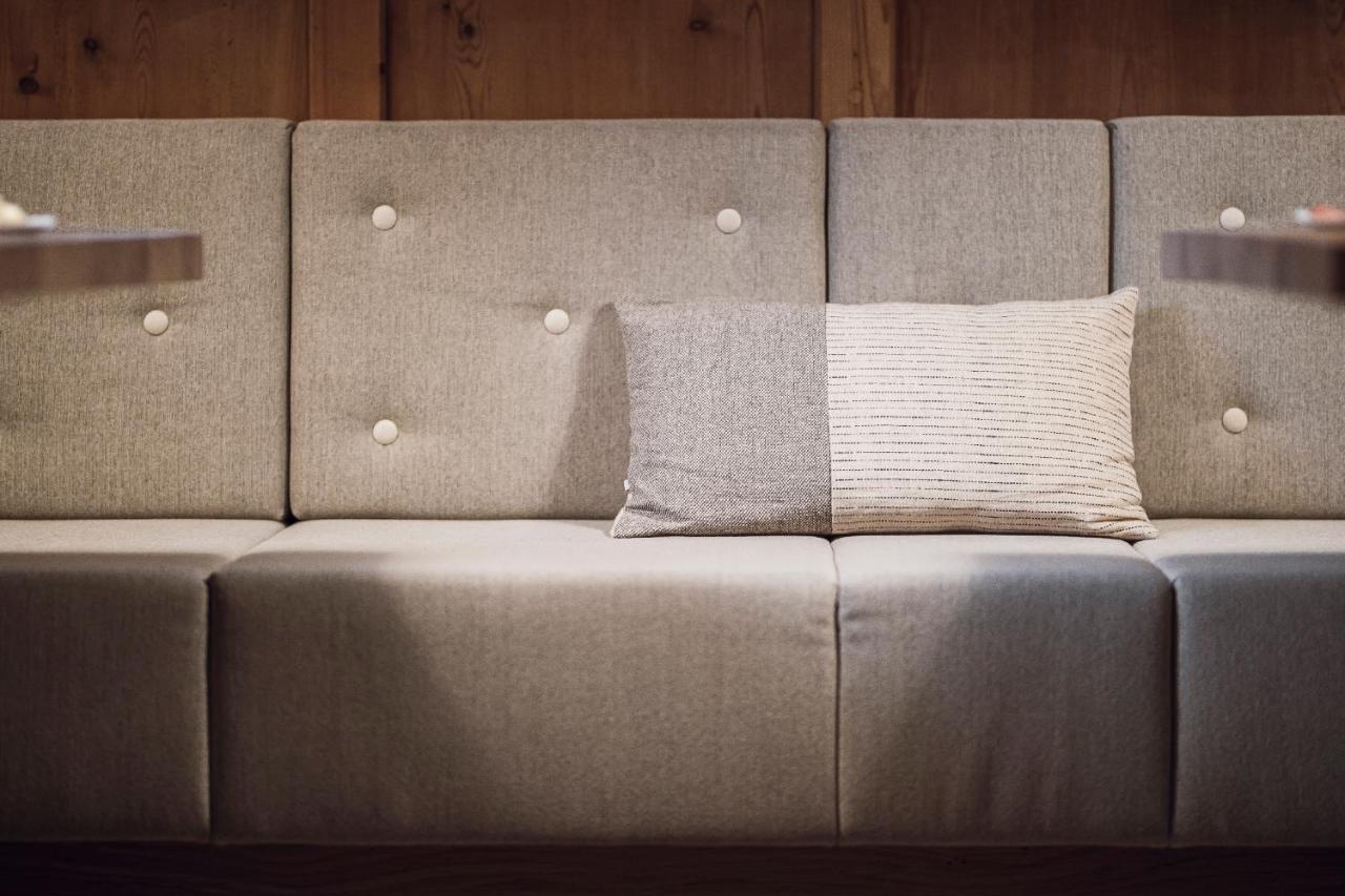 Rousa Little Guesthouse Cosy Rasun di Sopra Ngoại thất bức ảnh